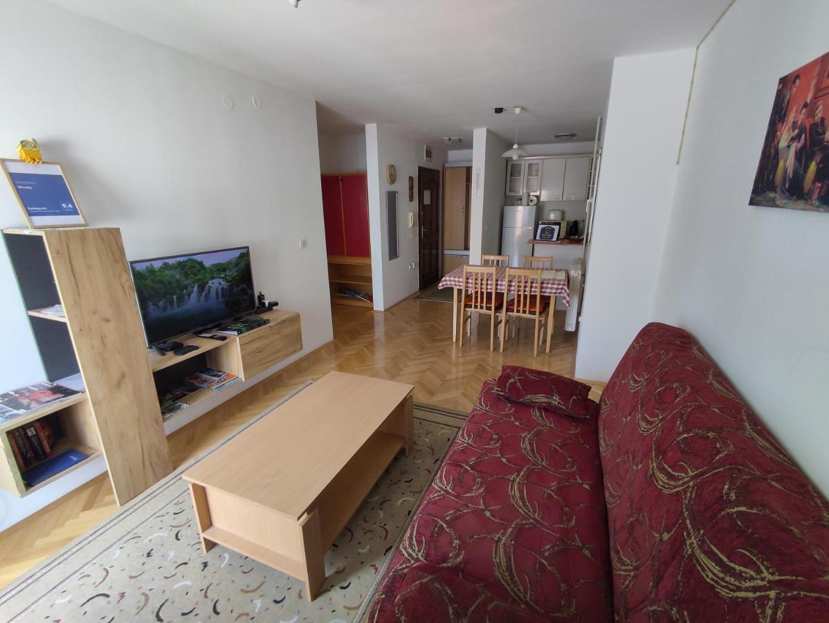 Woody Novi Sad Exterior foto